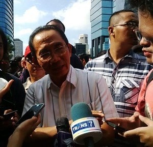 Adnan Pandu dan Denny Indrayana Ramaikan Aksi #SaveKPK di CFD