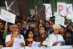 Mereka yang Disebut Menko Tedjo Sebagai Rakyat Nggak Jelas