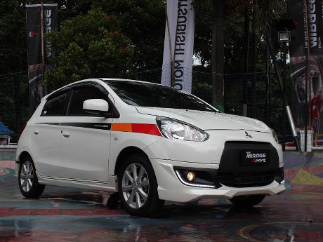 Mitsubishi Luncurkan Mirage di Pekanbaru