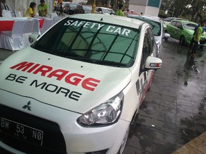 Uji Konsumsi BBM Mitsubishi Mirage di Pekanbaru