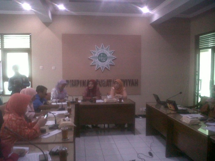 PP Aisyiyah Minta Jokowi Tak Kompromi dan Batalkan Pencalonan BG