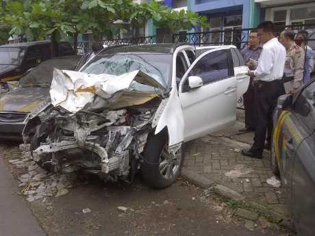 Cek Kecepatan Akhir Tabrakan Maut, Polisi Ambil ECU Outlander