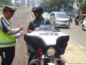 Polisi Tertibkan Harley Bodong