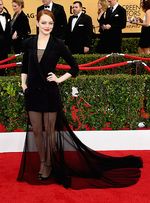 Emma Stone Bergaun Menerawang di SAG Awards 2015