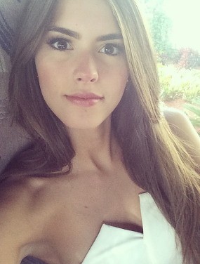 Mengenal Si Cantik Paulina Vega, Miss Universe ke-63 Asal Kolombia Mengenal Si Cantik Paulina Vega, Miss Universe ke-63 Asal Kolombia