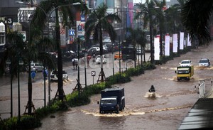 Puncak Musim Hujan di Jabodetabek 10 Hari Pertama Februari 2015