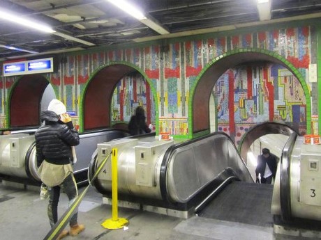 Grafiti di Stasiun Bawah Tanah London Terancam Dibongkar