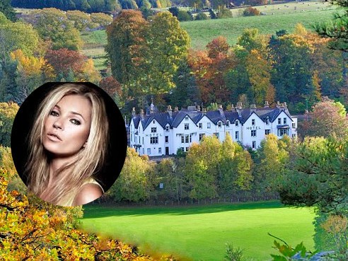 Intip Arsitektur Hotel Tempat Liburan Kate Moss
