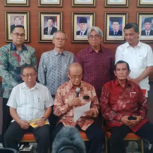Tim 9 Dorong Presiden Minta Penegak Hukum yang Jadi Tersangka untuk Mundur