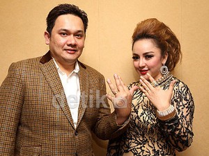 Ditendang Sepatu Louboutin, Silvi Juga Ngaku Dicakar Farhat