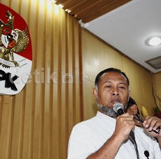 Adukan Penangkapan BW, Pengacara Lapor ke Ombudsman Hari Ini