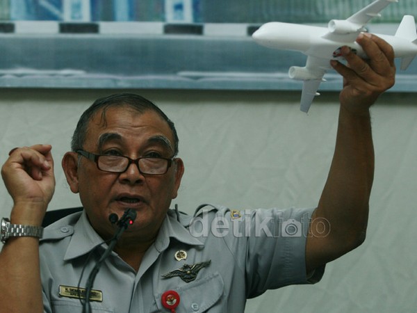 KNKT Beri Informasi Terkait Investigasi Air Asia QZ8501