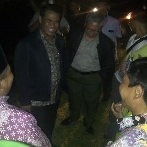 Suasana Remang di Sawah, Mentan Amran Gelar Rapat Darurat