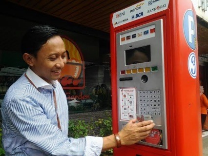 Ahok Uji Coba Parkir Elektronik di Jalan Sabang