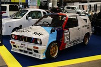 NATS MBW550. Modifikasi unik lainnya di Auto Salon 2015 adalah di kelas kei car. Sekumpulan mahasiswa NATS (Nihon Automobile College) memodifikasi mobil kecil Suzuki menjadi sebuah mobil BMW M3 versi mungil. Pool/dok Tokyo Auto Salon.