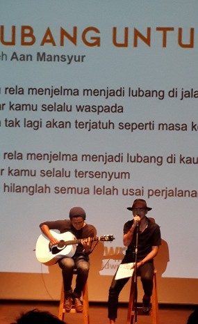 Musikalisasi Puisi Lagu Dia Kumpulan Puisi