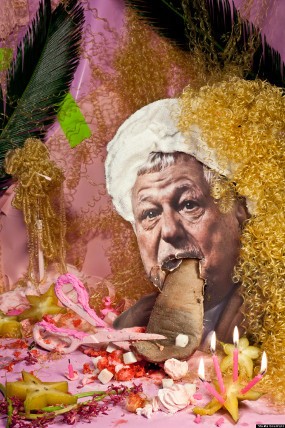 Kritik Pemerintah Iran, Seniman Ini Bikin Karya Kolase