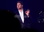 Romantisnya Konser Michael Buble di Indonesia