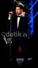 Romantisnya Konser Michael Buble di Indonesia