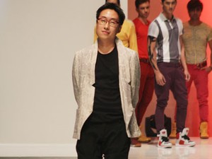Bukan Hanya Kylie Minogue, Ini Seleb Lainnya yang Pakai Rancangan Jeffry Tan