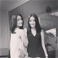 Erica Putri (kanan) yang tak kalah cantik dari Citra (kiri). (Instagram/Erica Putri)