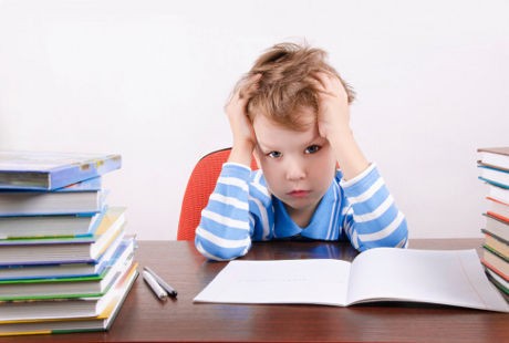 Dampak Kurang Nutrisi: 40 Persen Anak Indonesia Hang Otaknya