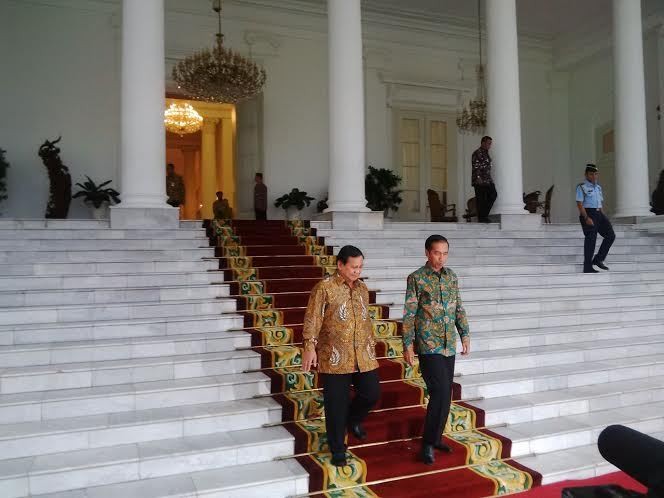 Bertemu Prabowo, Pengamat: Jokowi Ingin Pamer Kekuatan Lain ke PDIP