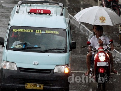 Akhir Pekan Wilayah Jakarta Terus Diguyur Hujan