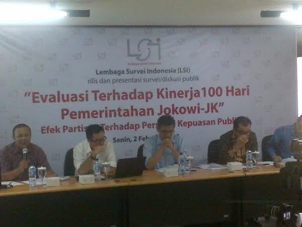 LSI: Tingkat Kepuasan Publik Tidak Besar Terhadap 100 Hari Jokowi