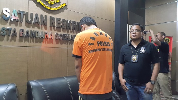 Tepergok Curi HP di Lounge Cengkareng, Maling Beristri 2 Dibekuk Polisi