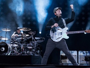Blink 182 Mulai Latihan Tanpa Tom DeLonge?