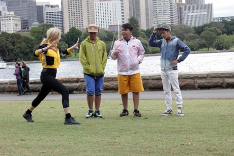 Brittany Scrivner, Bule Cantik Pelatih Fisik CJR di Australia