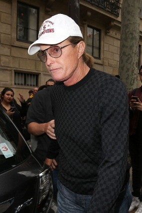 Berniat Ganti Kelamin, Bruce Jenner Buang Foto Diri Sebagai Pria