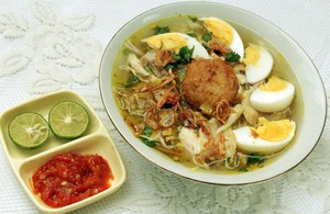 Nyam! Hangat Gurih Soto Banjar, Enak Disantap Malam Ini