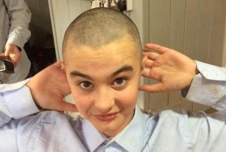 Gundul demi Galang Dana untuk Kanker, Stan Malah Diisolasi Sekolah