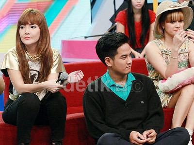 Kenangan Suka Duka Irma Dharmawangsa Pacari Dwi Andhika