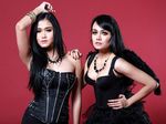 Ini Dia Duo Seksi Victoria Angel dari Dunia Dangdut