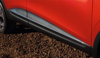 Fitur utama dari Kadjar adalah ground clearance yang tinggi (190 mm), lampu utama dengan LED, gampang bermanuver dengan radius putar 10,72 meter, mobil tersedia dalam pilihan 4WD atau 2WD, dengan pelek berukuran besar (maksimal 19 inci) agar mobil terlihat sporty. Pool/dok Renault.