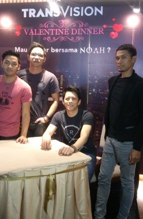 Spesial Valentine, Transvision Gelar Romantic Dinner Bersama NOAH