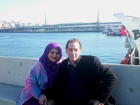 Fanny Bauty dan Cinta yang Tak Kenal Usia