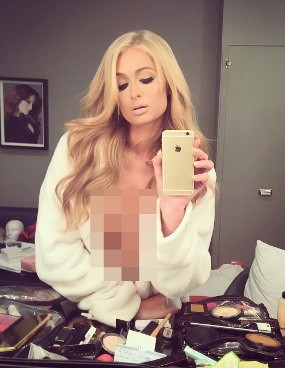 Pulang dari Bali, Paris Hilton Ramai Dikabarkan Operasi Payudara