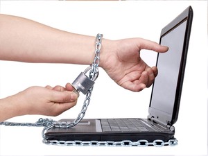 Sadis! Kecanduan Internet, Pemuda Ini Rela Potong Tangan