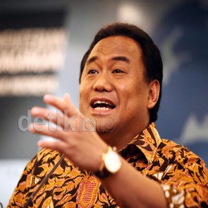 Rachmat Gobel Siap Sapu Bersih Pakaian Bekas Impor