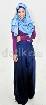 Cantiknya Laudya Cynthia Bella Berhijab