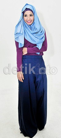 Bella mantap berhijab setelah menunaikan ibadah umrah satu bulan lalu. Pool/Noel/detikFoto.