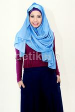 Cantiknya Laudya Cynthia Bella Berhijab