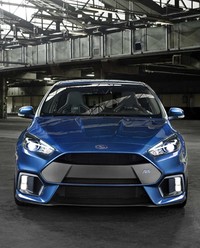 Dengan bodi kit yang lebih berotot, Ford juga menampilkan ventilasi udara di depan yang lebih besar serta spoiler belakang yang menonjol. Pool/dok Ford.
