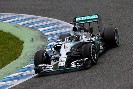 Mercedes Dinilai Sedang Sembunyikan Kekuatan Sebenarnya