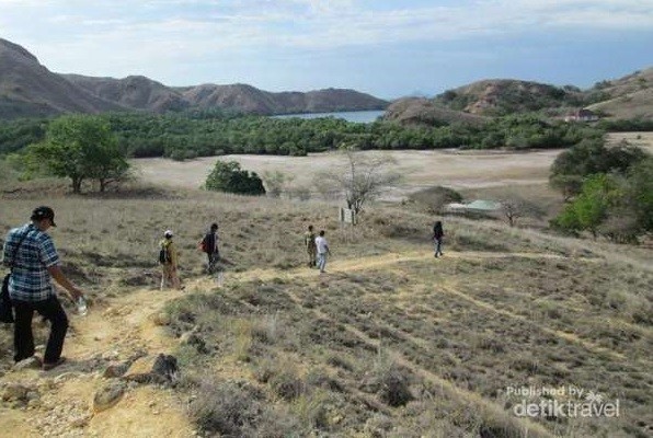 5 Jalur Trekking Paling Oke di Indonesia