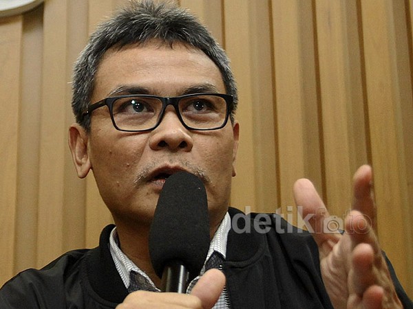 KPK Minta Jokowi Segera Selesaikan Masalah KPK-Polri